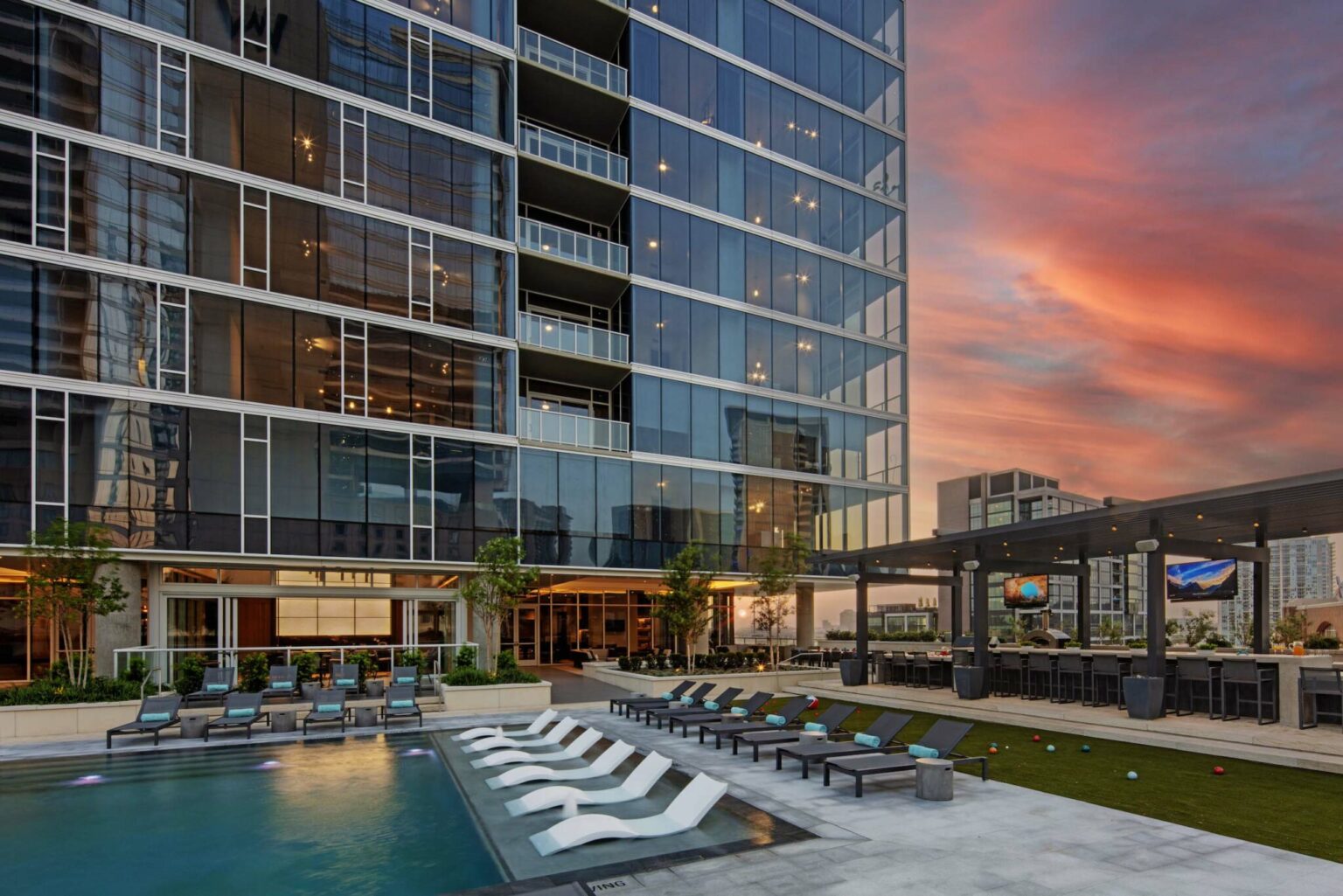 7 Luxury Perks You Need In Your Dallas Apartment : Live Dallas Realty