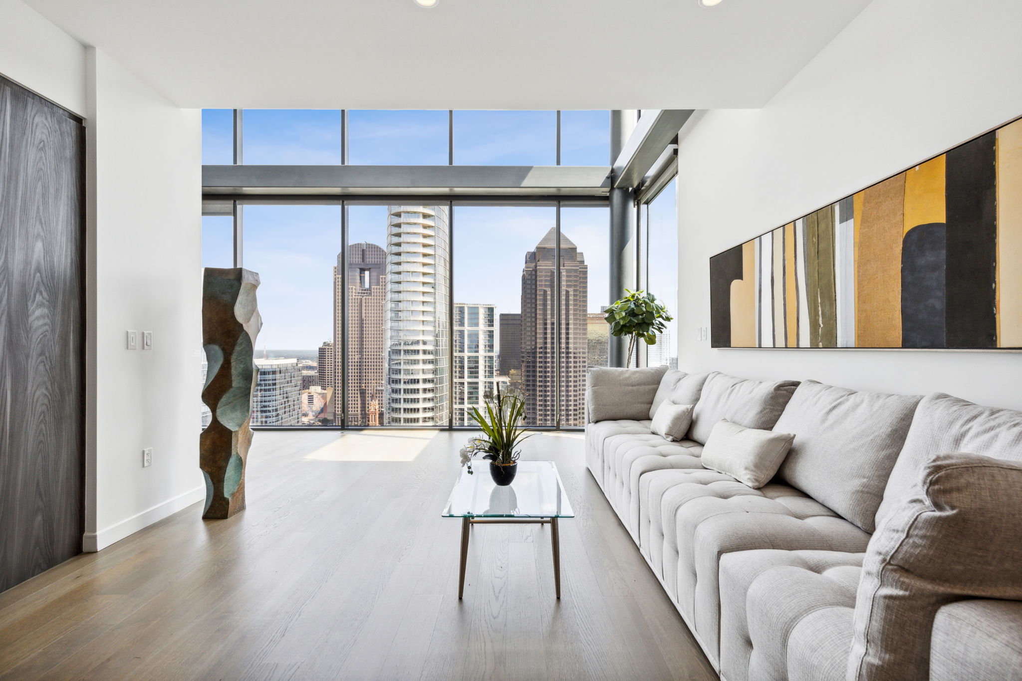 Instagrammable Luxury Living: Dallas Penthouses For Lease At Residences 